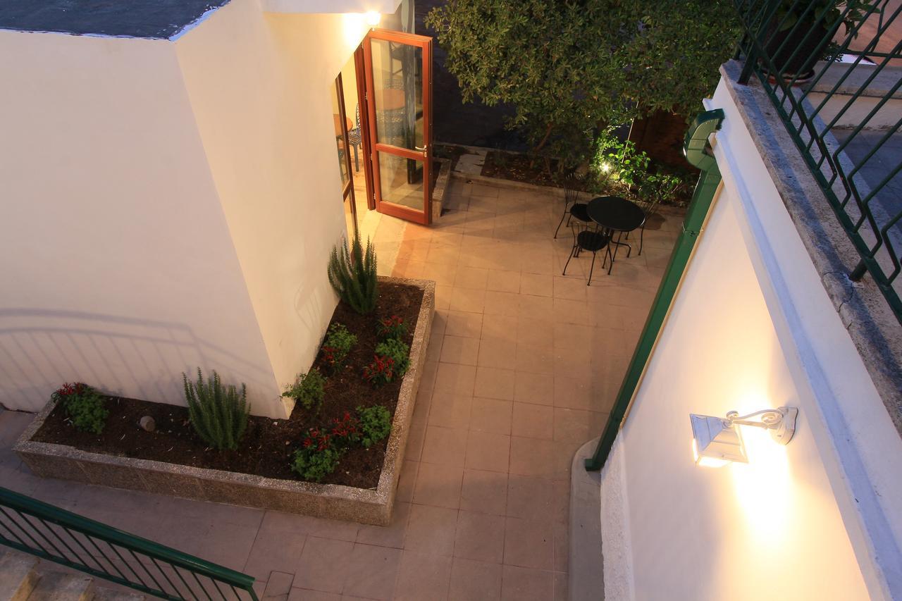 Hotel Rio Claro Fondi Exterior photo