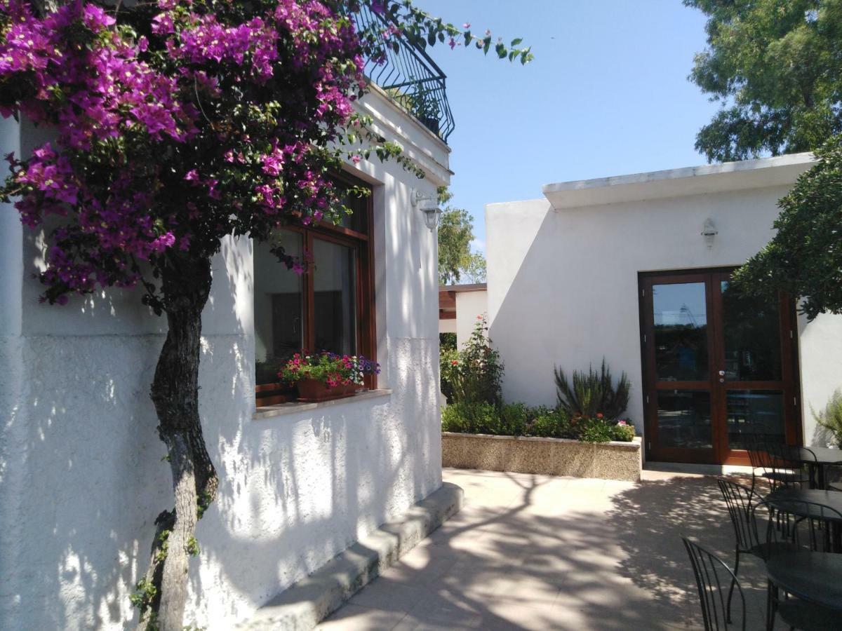 Hotel Rio Claro Fondi Exterior photo